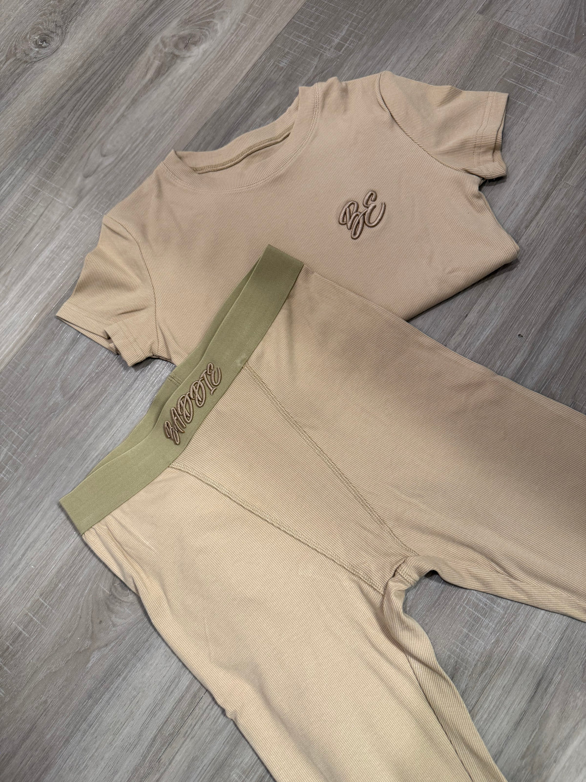 FALL SETS